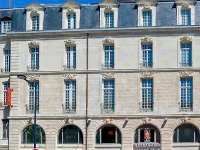 Hotell Clemenceau By Happyculture 3*